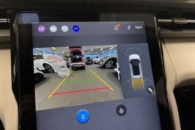 Ford Explorer Premium Extended Range