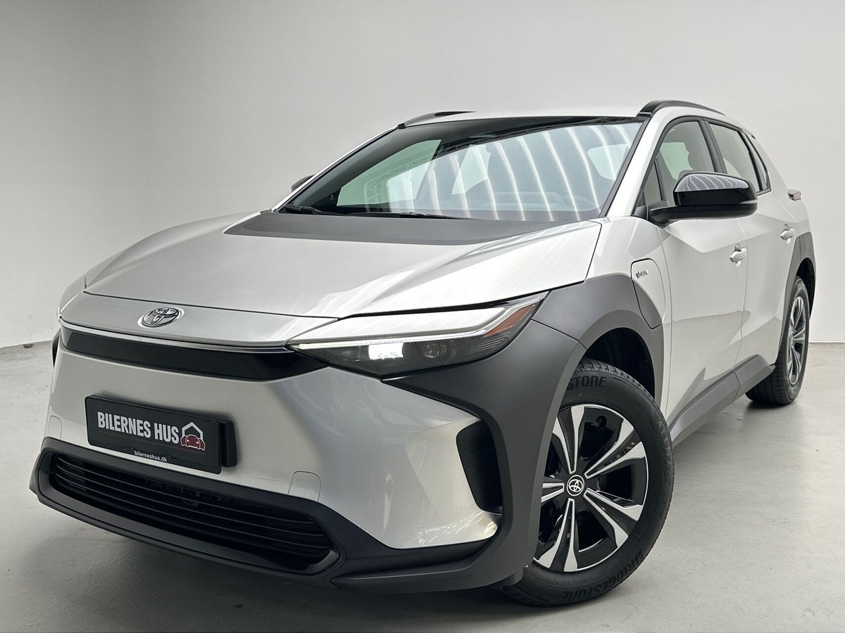 Toyota bZ4X Comfort billede 18