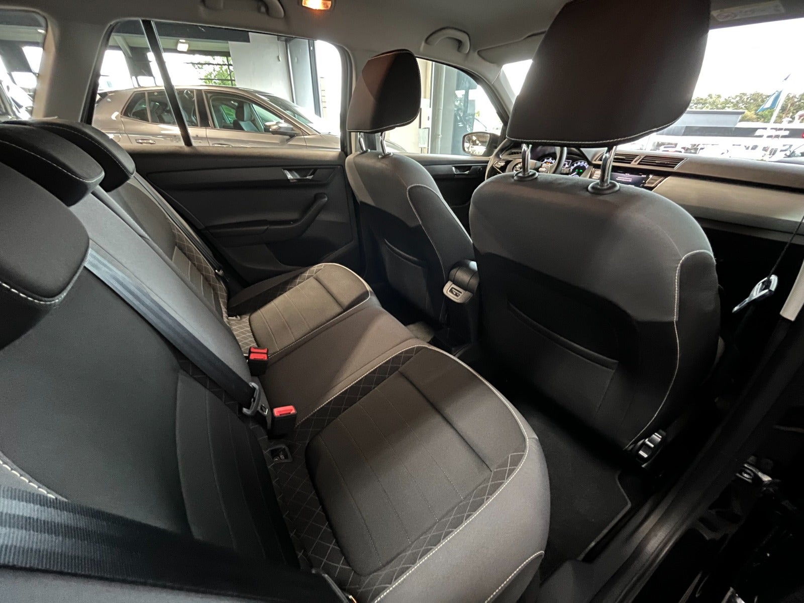 Billede af Skoda Fabia 1,0 TSi 95 Dynamic Combi DSG