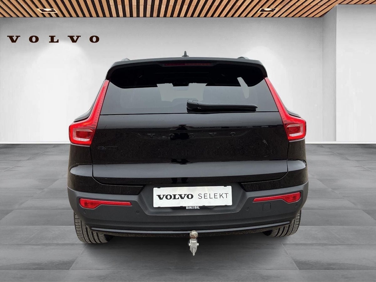 Volvo EX40 Extended Range Black Edition billede 8