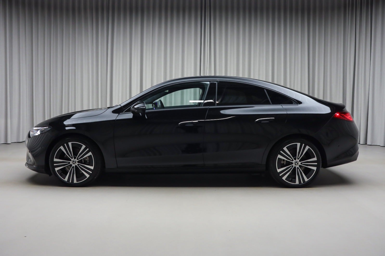Mercedes-Benz CLA 250+ (6/8)