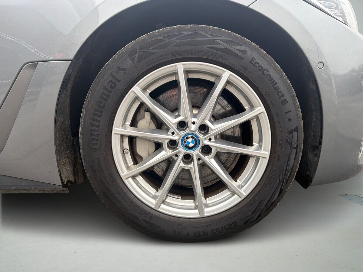 BMW i4 eDrive35 billede 8
