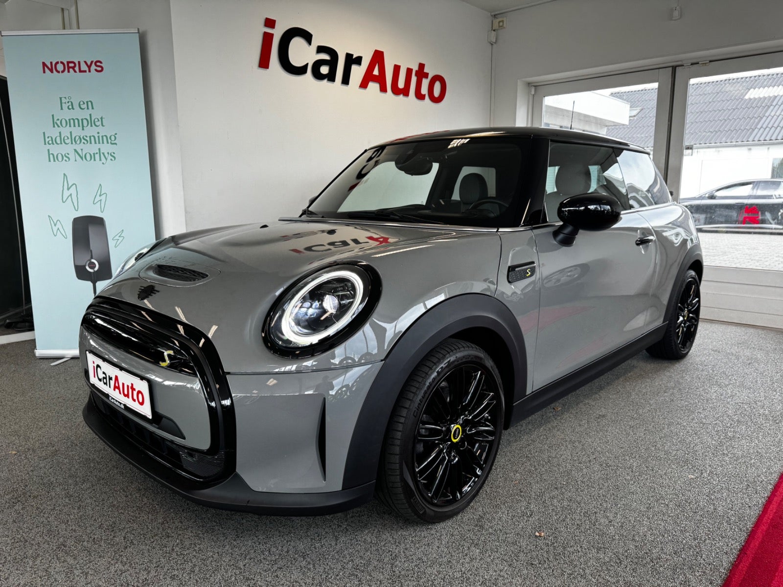 MINI Cooper SE 2021