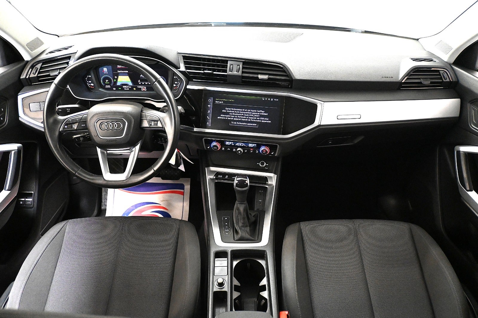 Audi Q3 TFSi e Attitude+ S-tr.