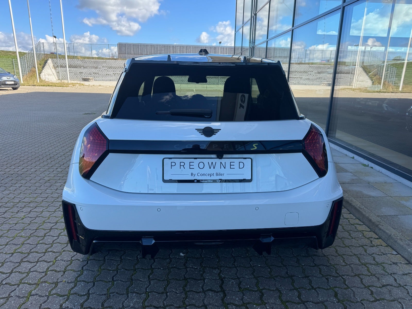 MINI Cooper SE JCW Trim XL 3d - 5