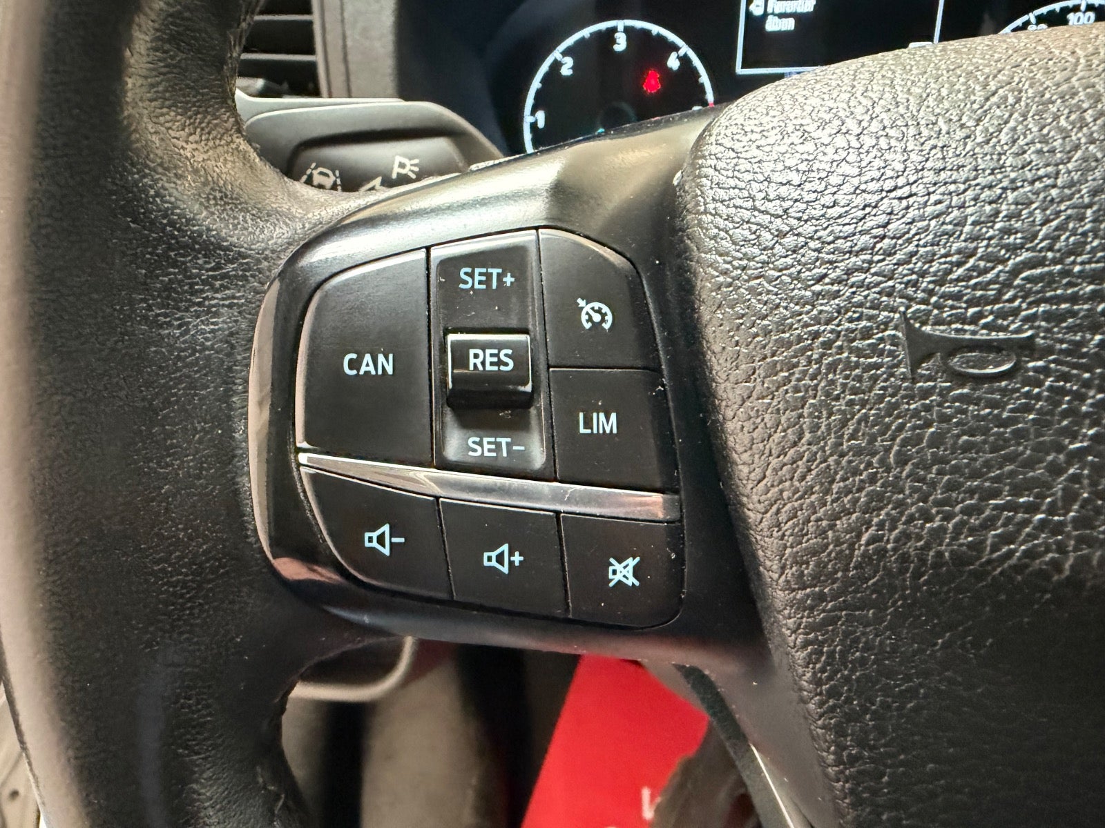 Billede af Ford Transit 350 L2 Van 2,0 TDCi 170 Trend aut. H2 FWD