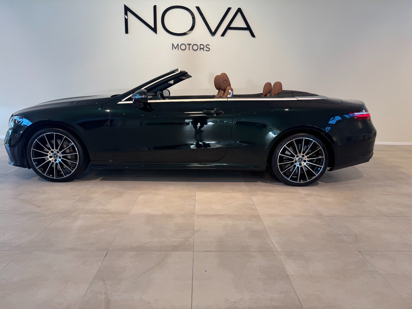 Mercedes E450 3,0 Cabriolet aut. 4Matic 2d - 12