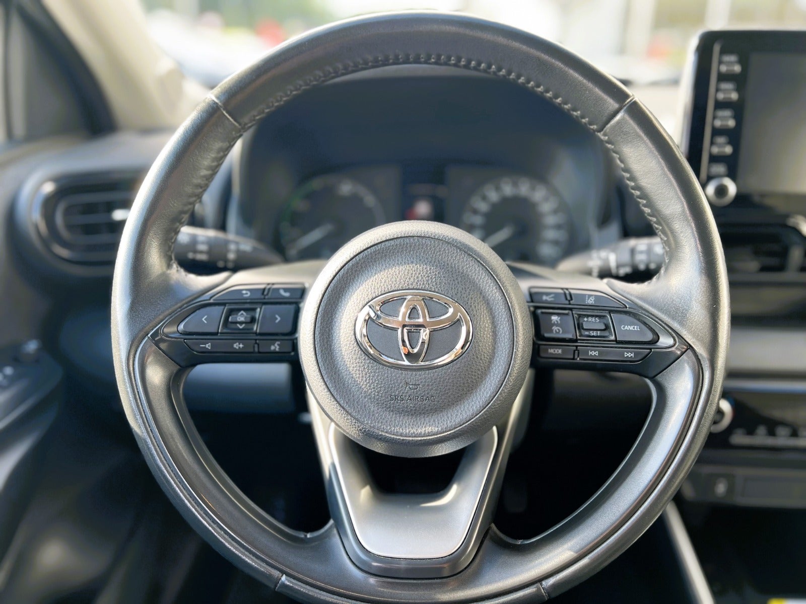 Billede af Toyota Yaris 1,5 Hybrid H3 Smart Design e-CVT