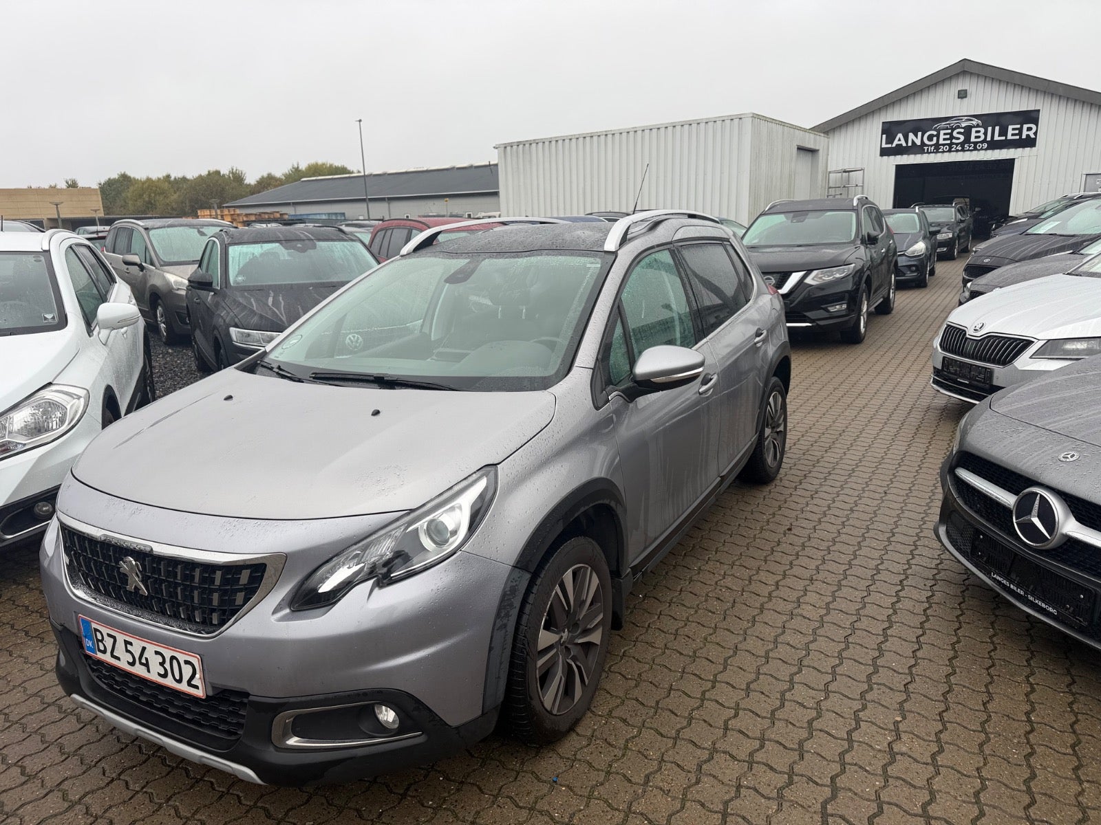 Peugeot 2008 BlueHDi 100 Allure Sky - billede 3