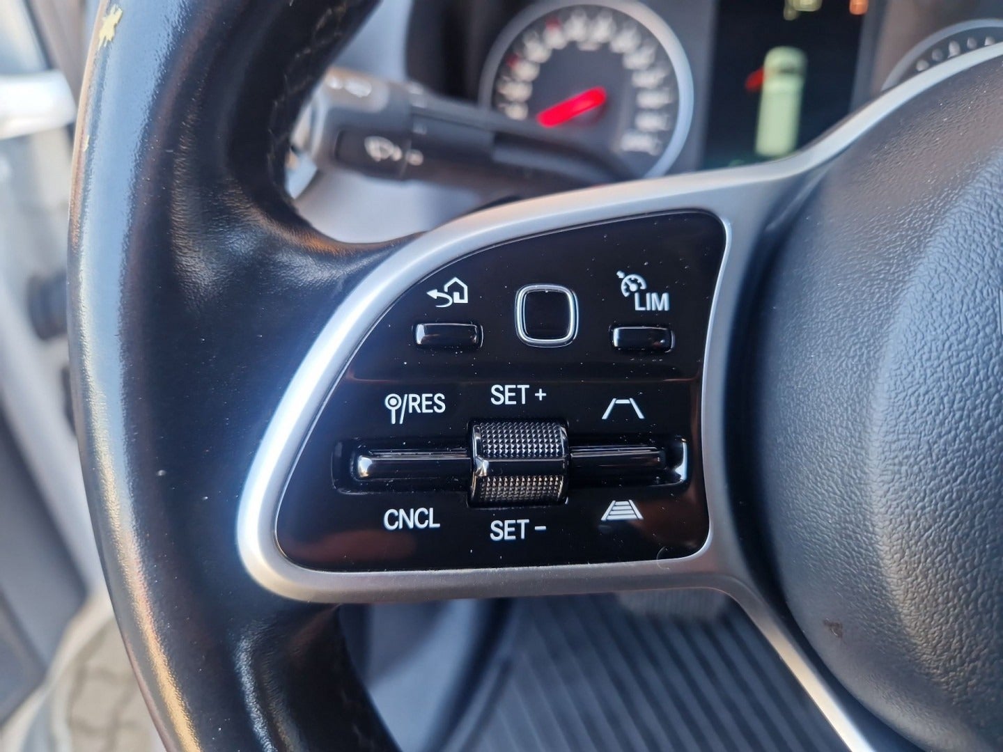 Billede af Mercedes Sprinter 214 2,2 CDi A2 Kasse-/Mandskabsvogn aut. FWD