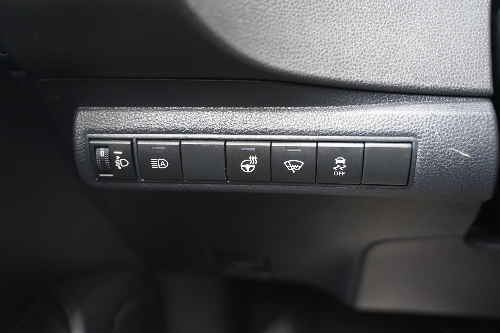 Billede af Toyota Corolla 1,8 Hybrid H3 Touring Sports MDS Van