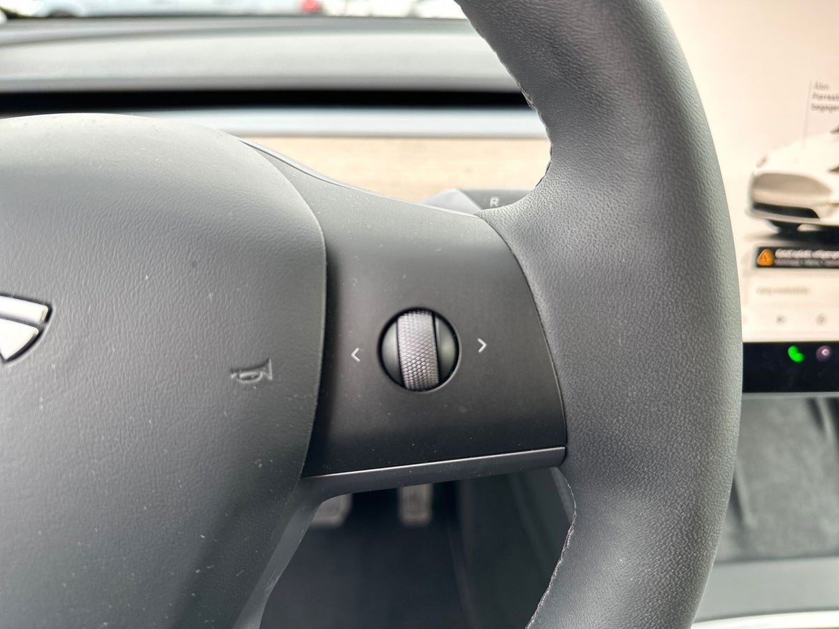 Tesla Model Y Long Range AWD billede 15