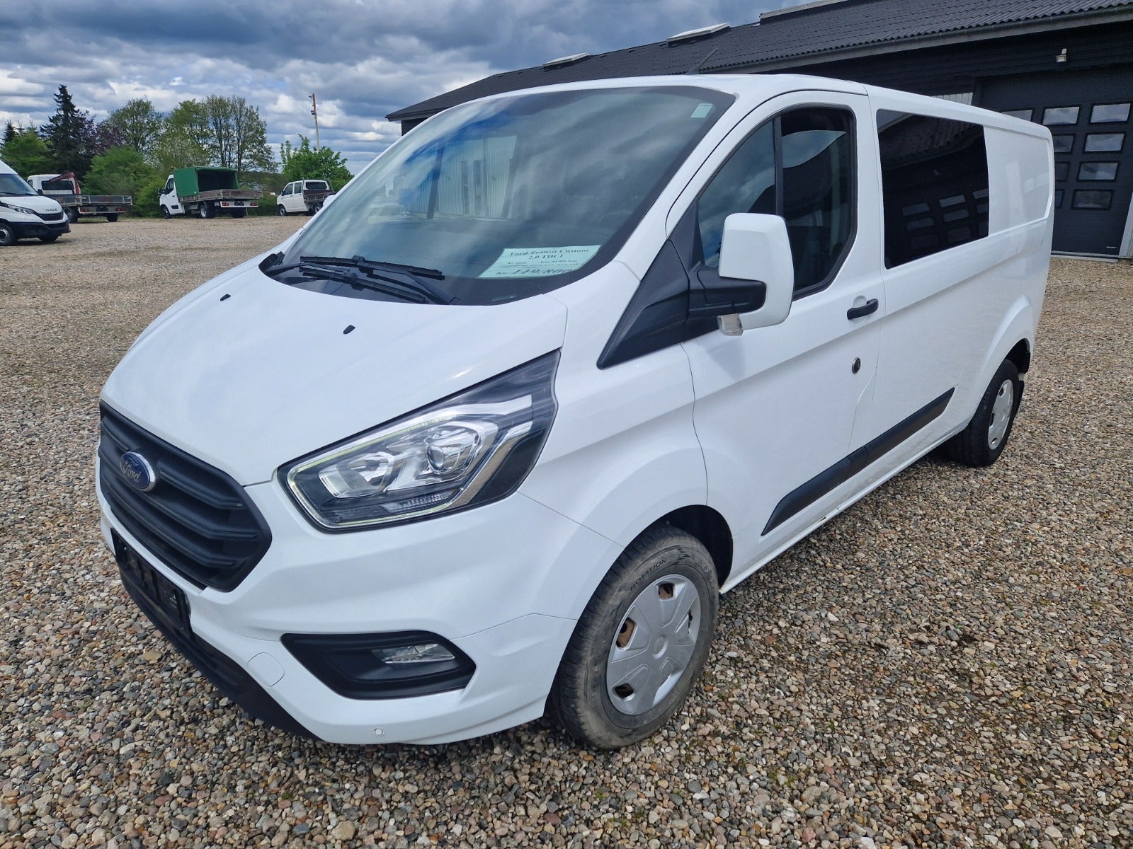 Billede af Ford Transit Custom 300L 2,0 TDCi 130 Trend Mandskabsvogn