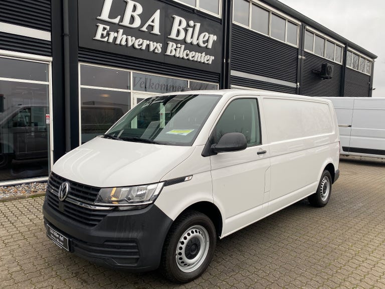 VW Transporter TDi 110 Kassevogn lang