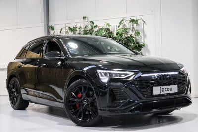 Audi Q8 e-tron 55 S-line quattro 5d