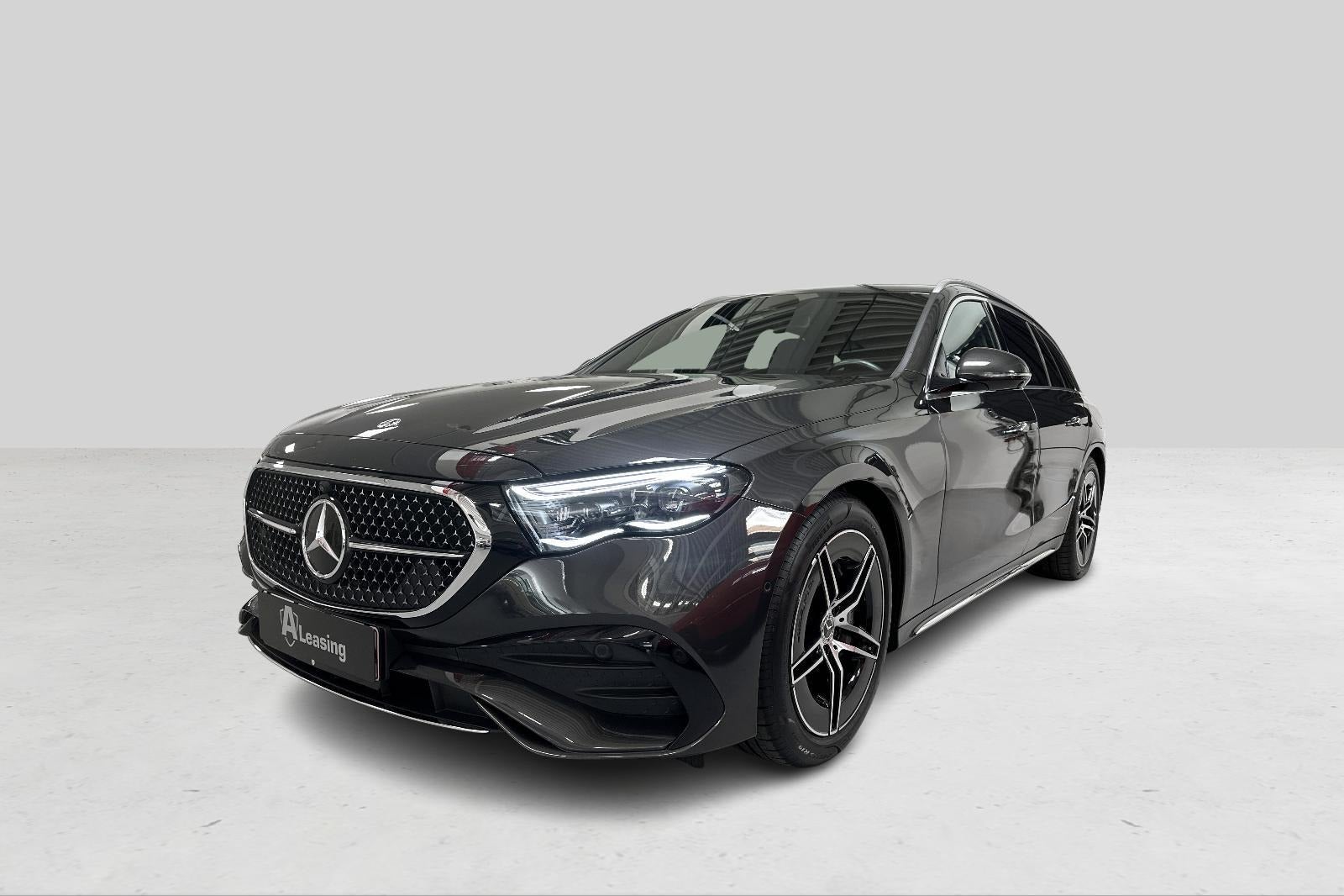 Mercedes-Benz E300 de 2,0 AMG Line stc. aut. 4Matic