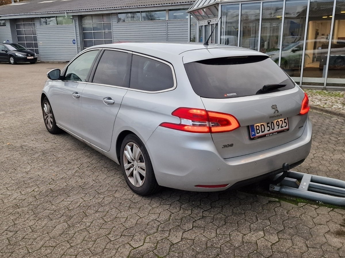 Peugeot 308 2015