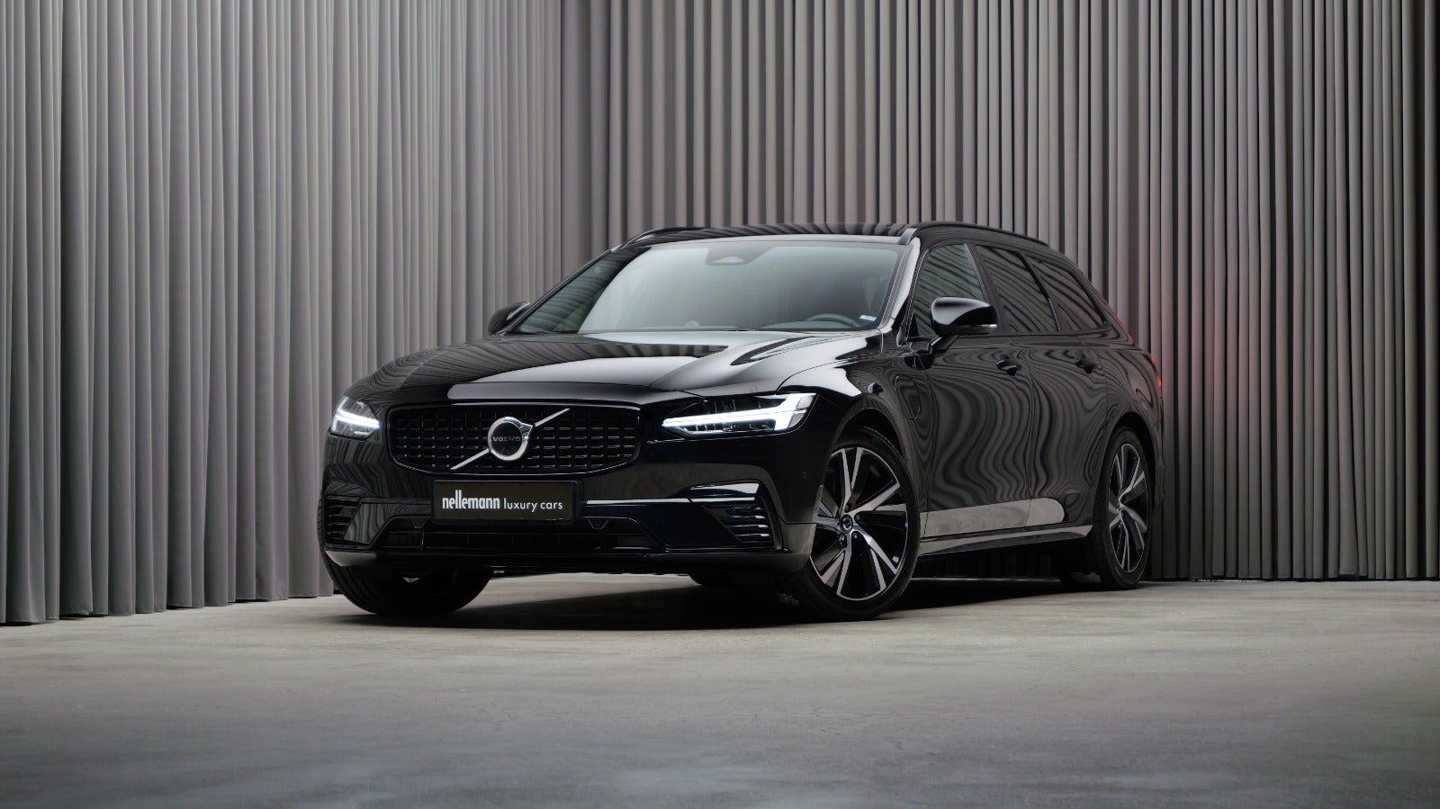 Volvo V90 T6 ReCharge R-Design aut. AWD