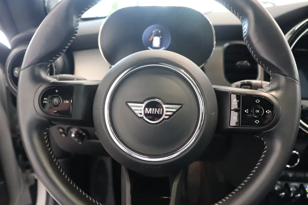 MINI Cooper SE Yours Trim