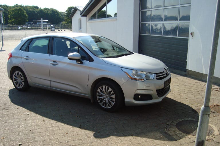 Citroën C4 PureTech 130 Attraction