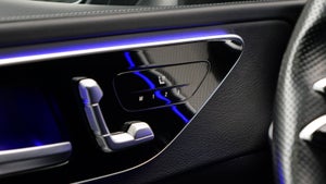 Mercedes C300 e AMG Line stc. aut.