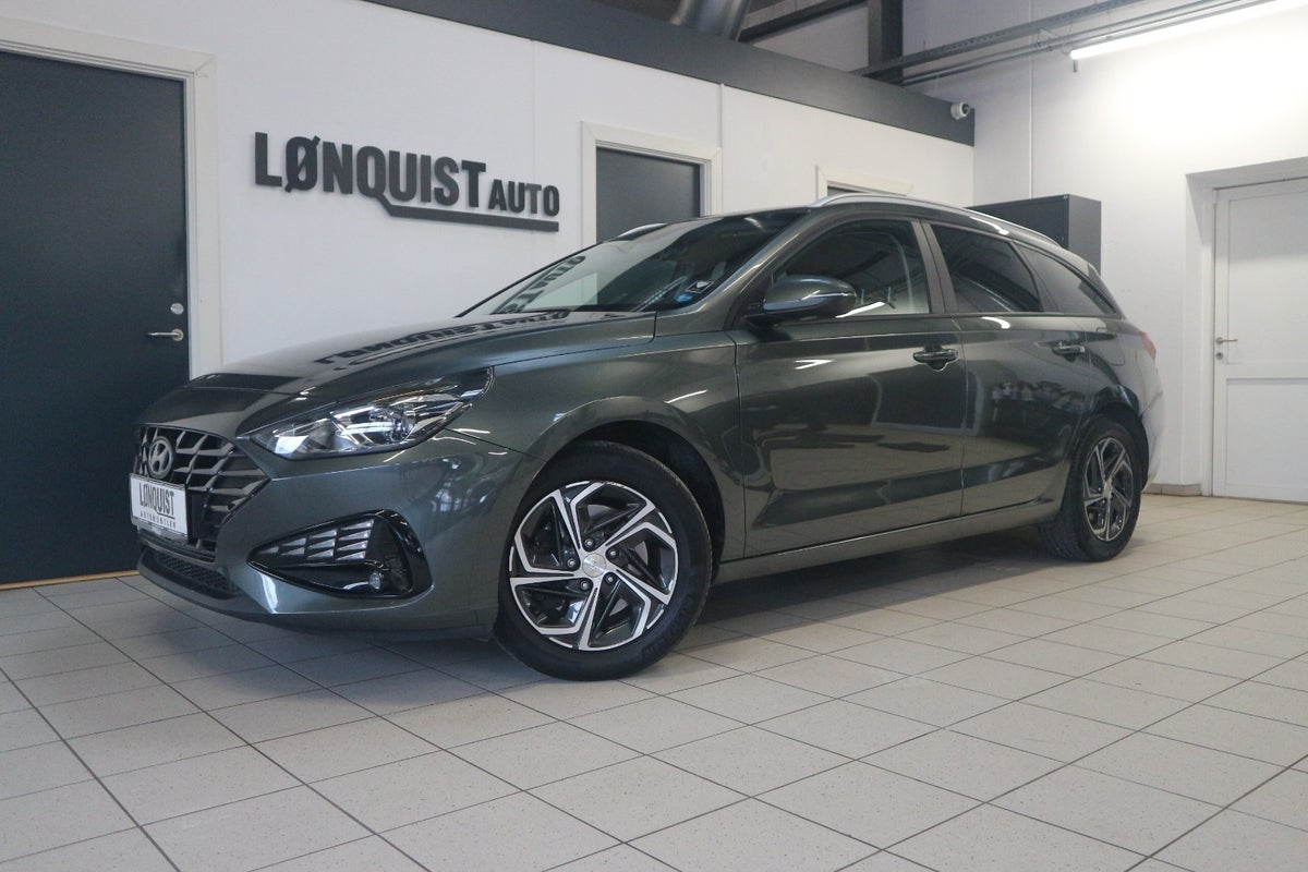 Hyundai i30 T-GDi Essential stc. DCT
