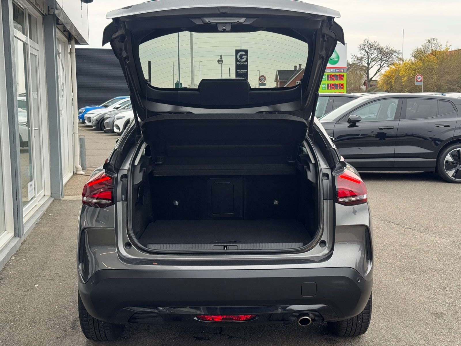 Billede af Citroën C4 1,5 BlueHDi 130 Shine Sport EAT8