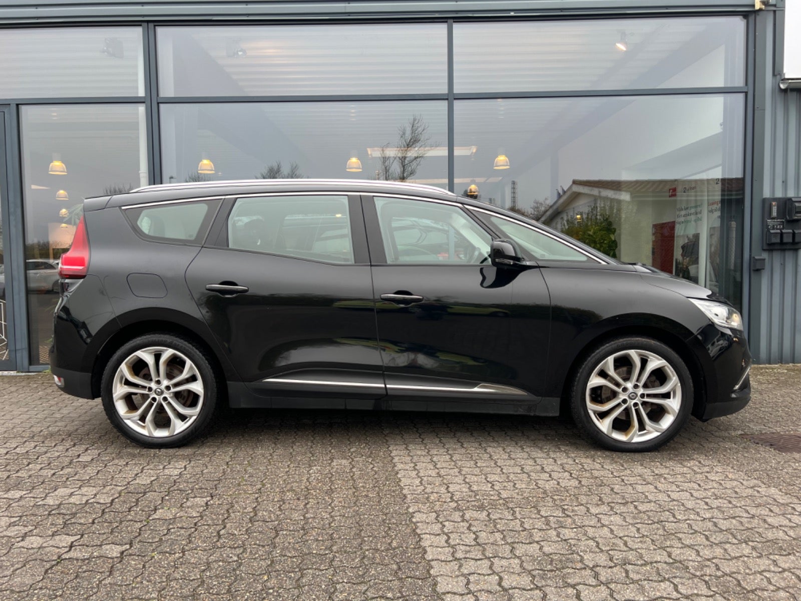 Renault Grand Scenic IV 2017