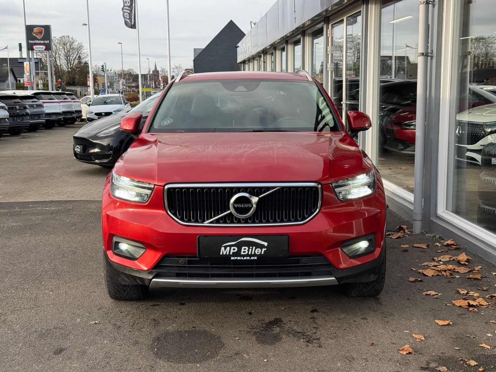 Billede af Volvo XC40 2,0 D4 190 Momentum aut. AWD