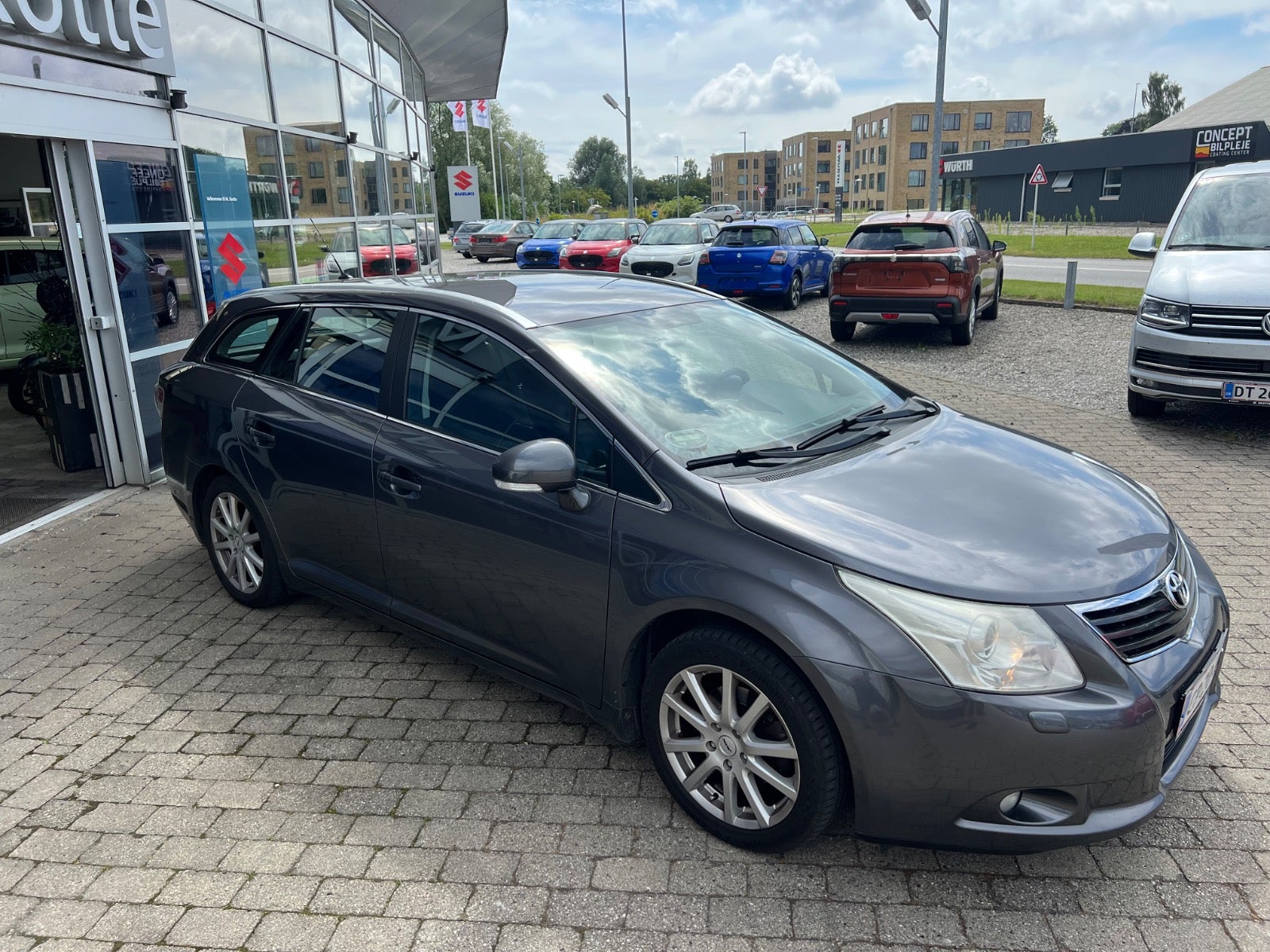 Billede af Toyota Avensis 1,6 VVT-i TX stc.