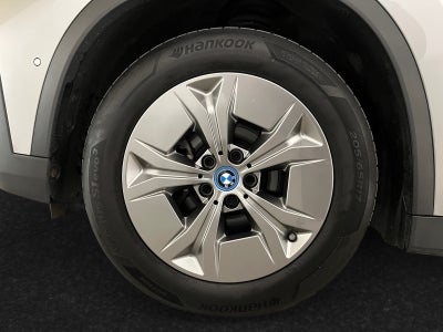 BMW iX1 xDrive30