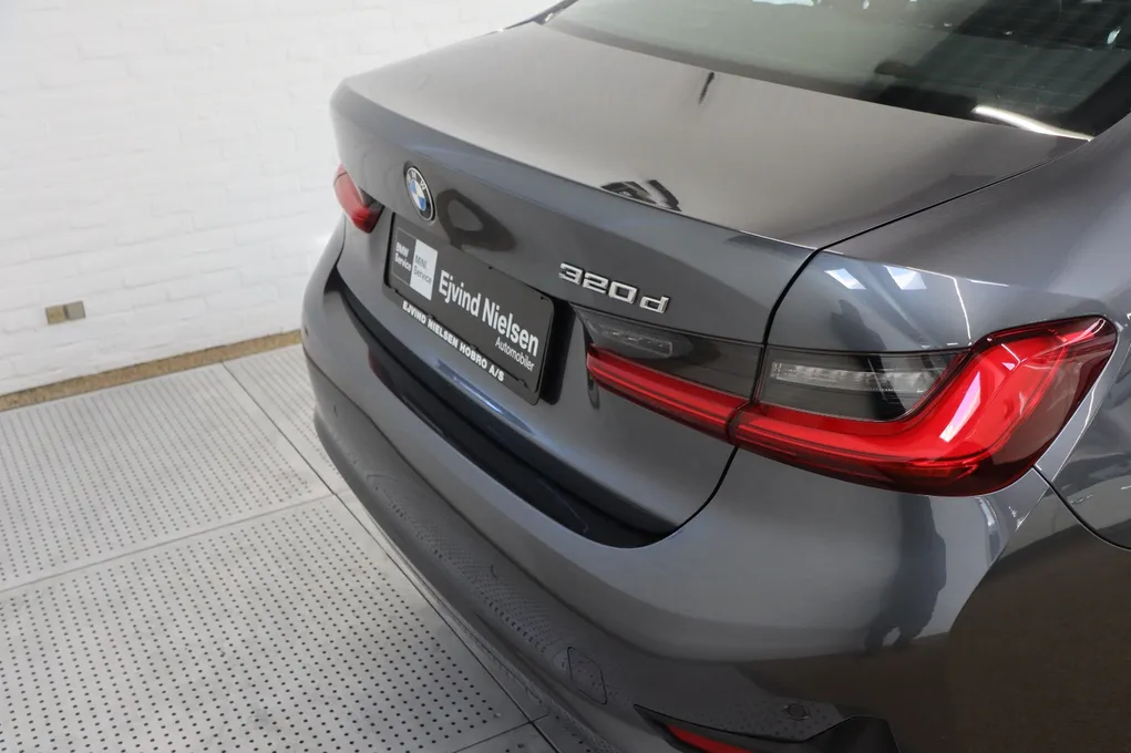BMW 320d Sport Line aut.