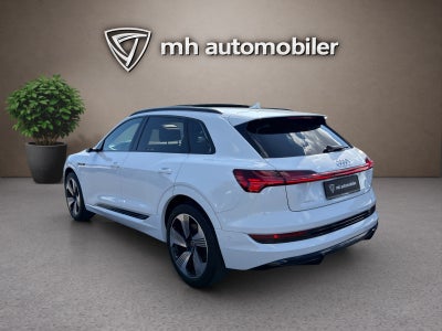 Audi e-tron S-line quattro