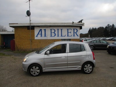 Kia Picanto EX