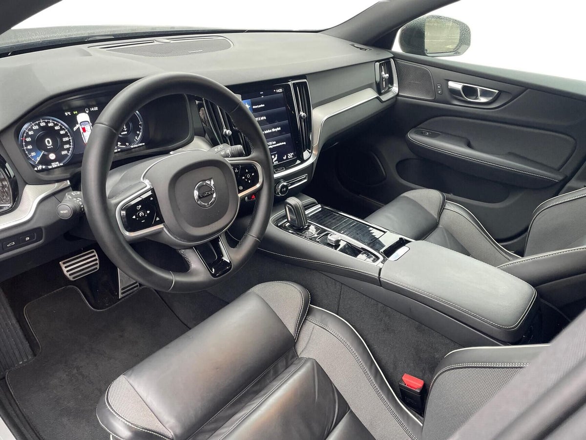 Volvo V60 T8 ReCharge R-Design aut. AWD billede 3