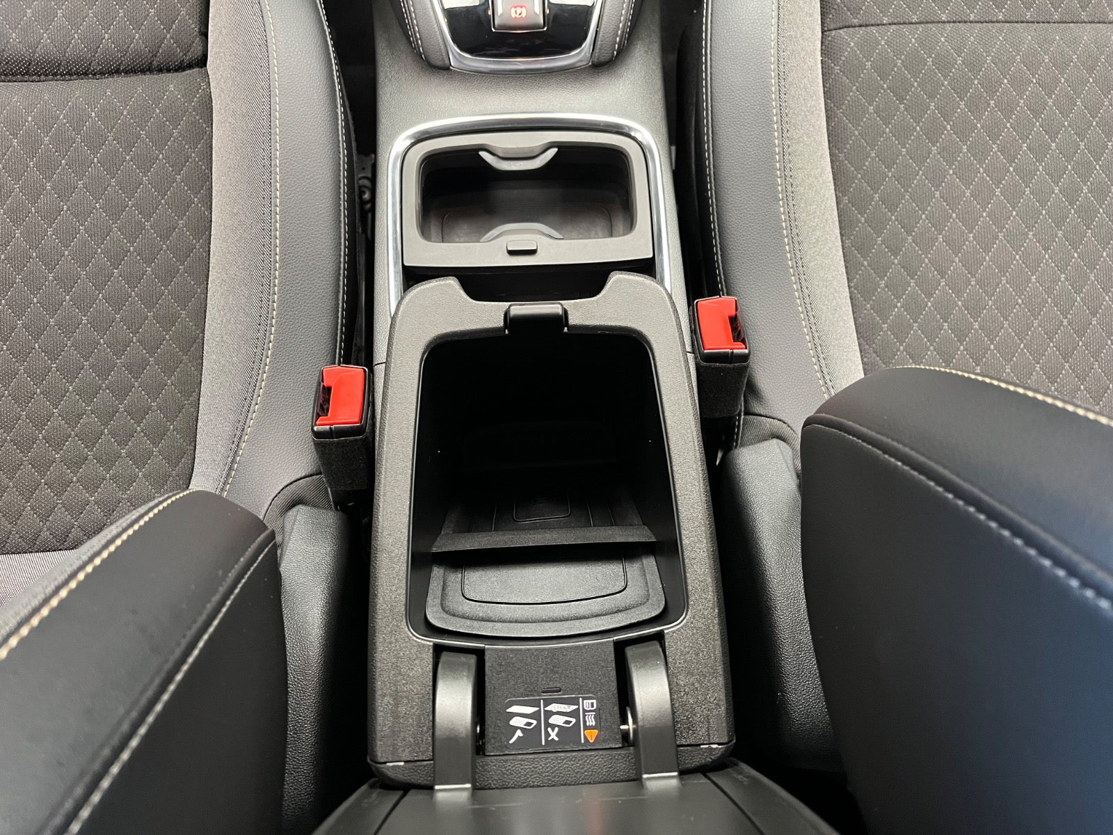 Billede af Opel Grandland X 1,6 Hybrid Innovation aut.