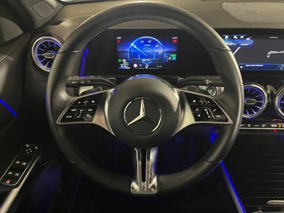 Mercedes EQB250+ Progressive Van