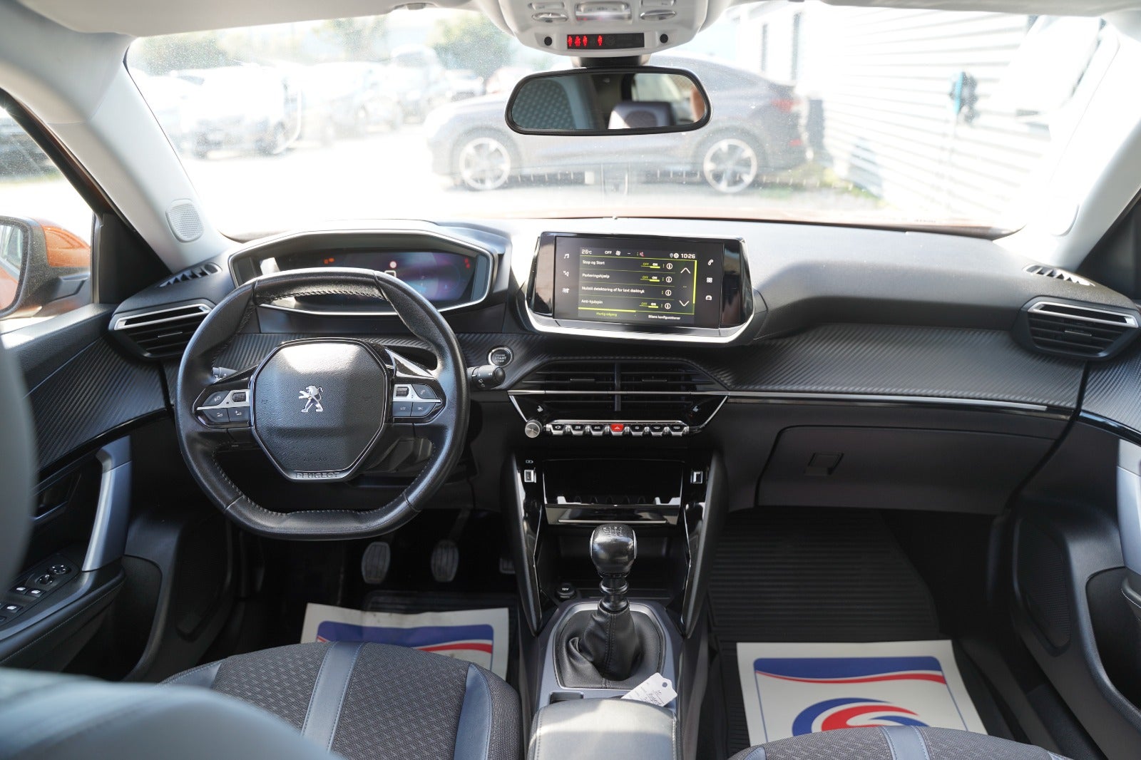 Billede af Peugeot 2008 1,5 BlueHDi 100 Allure Pack