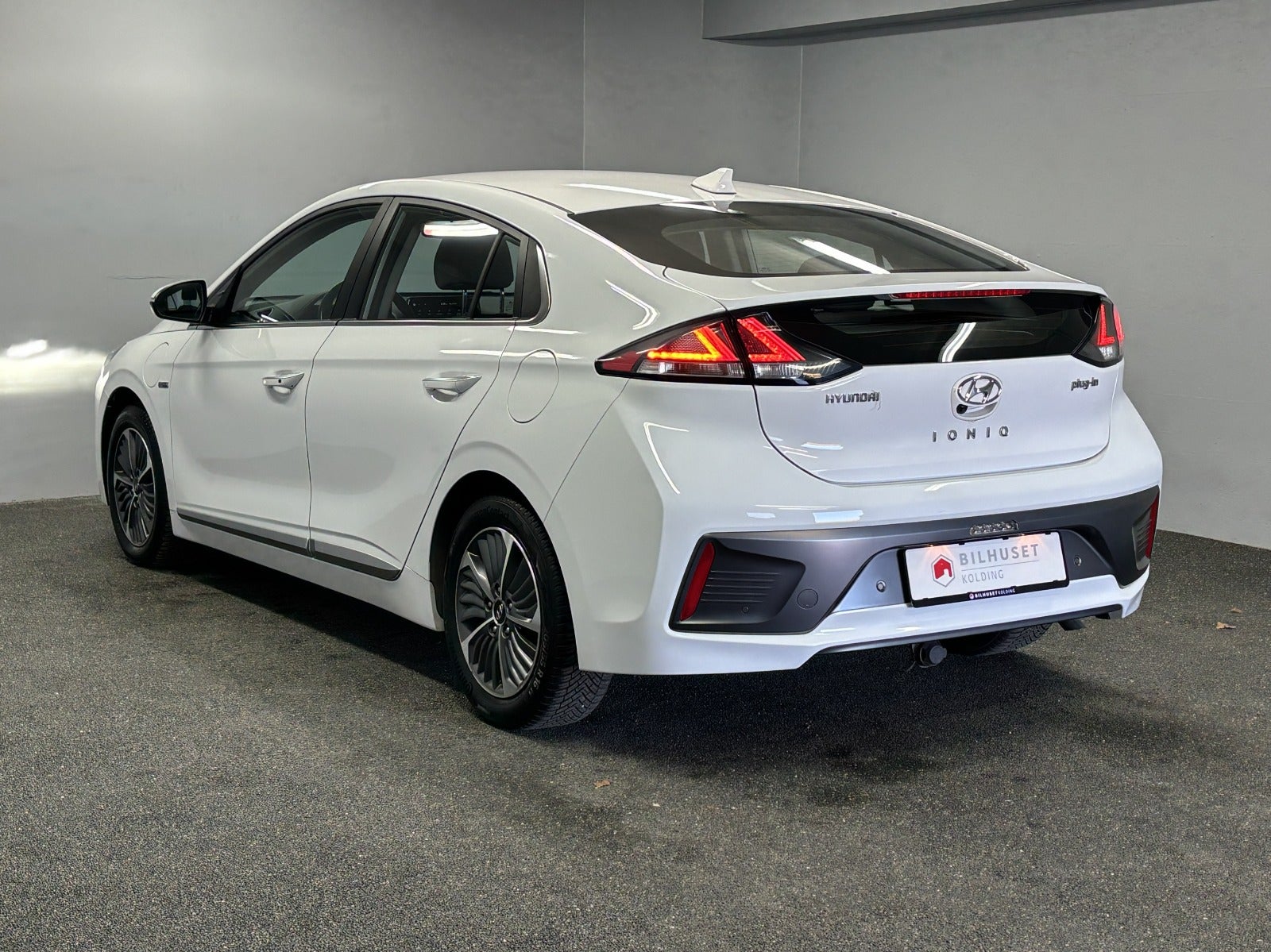 Billede af Hyundai Ioniq 1,6 PHEV Premium DCT