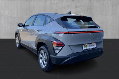 Hyundai Kona T-GDi Essential - 2