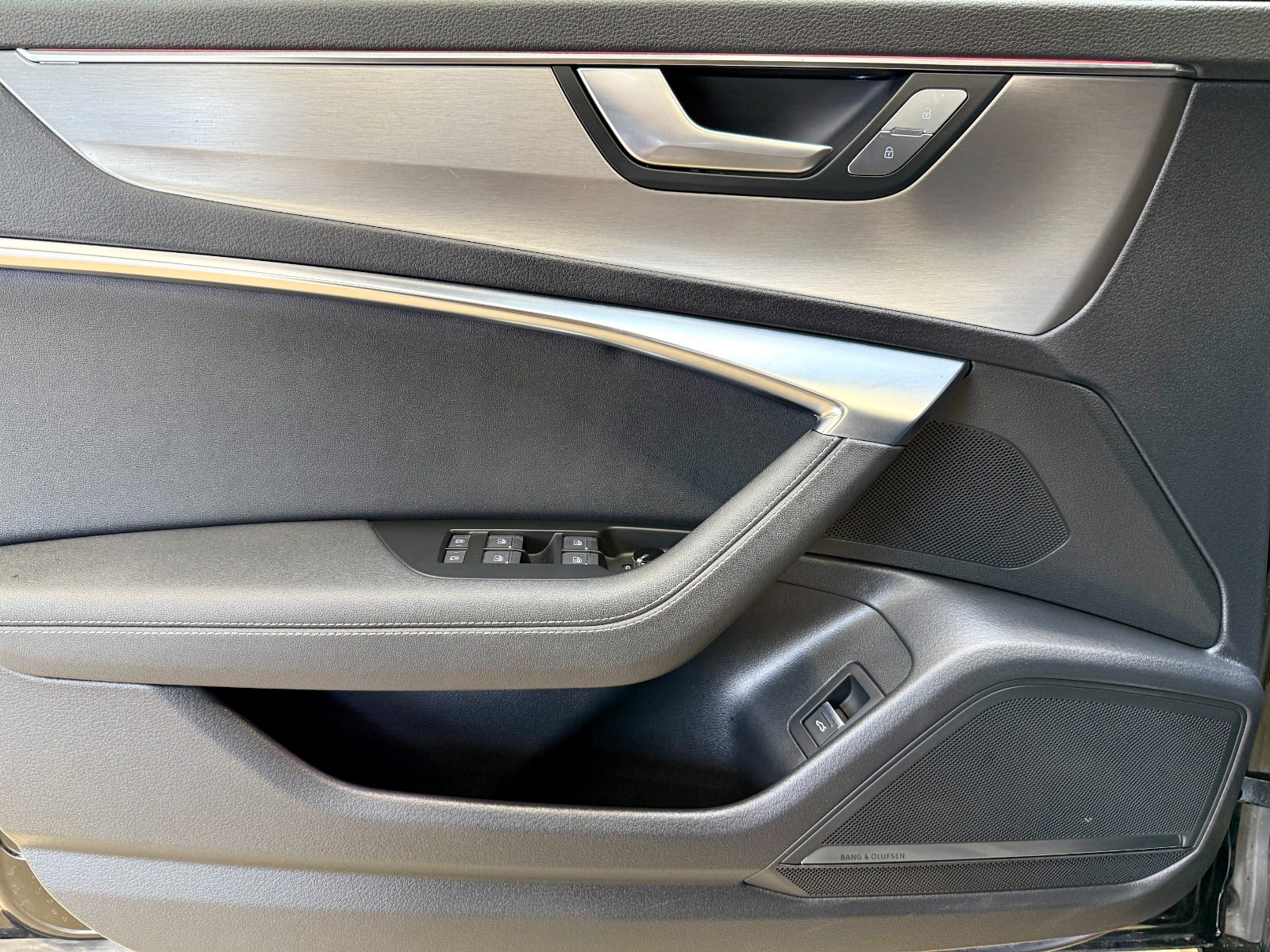 Billede af Audi A6 2,0 TDi 190 S-line Avant S-tr.