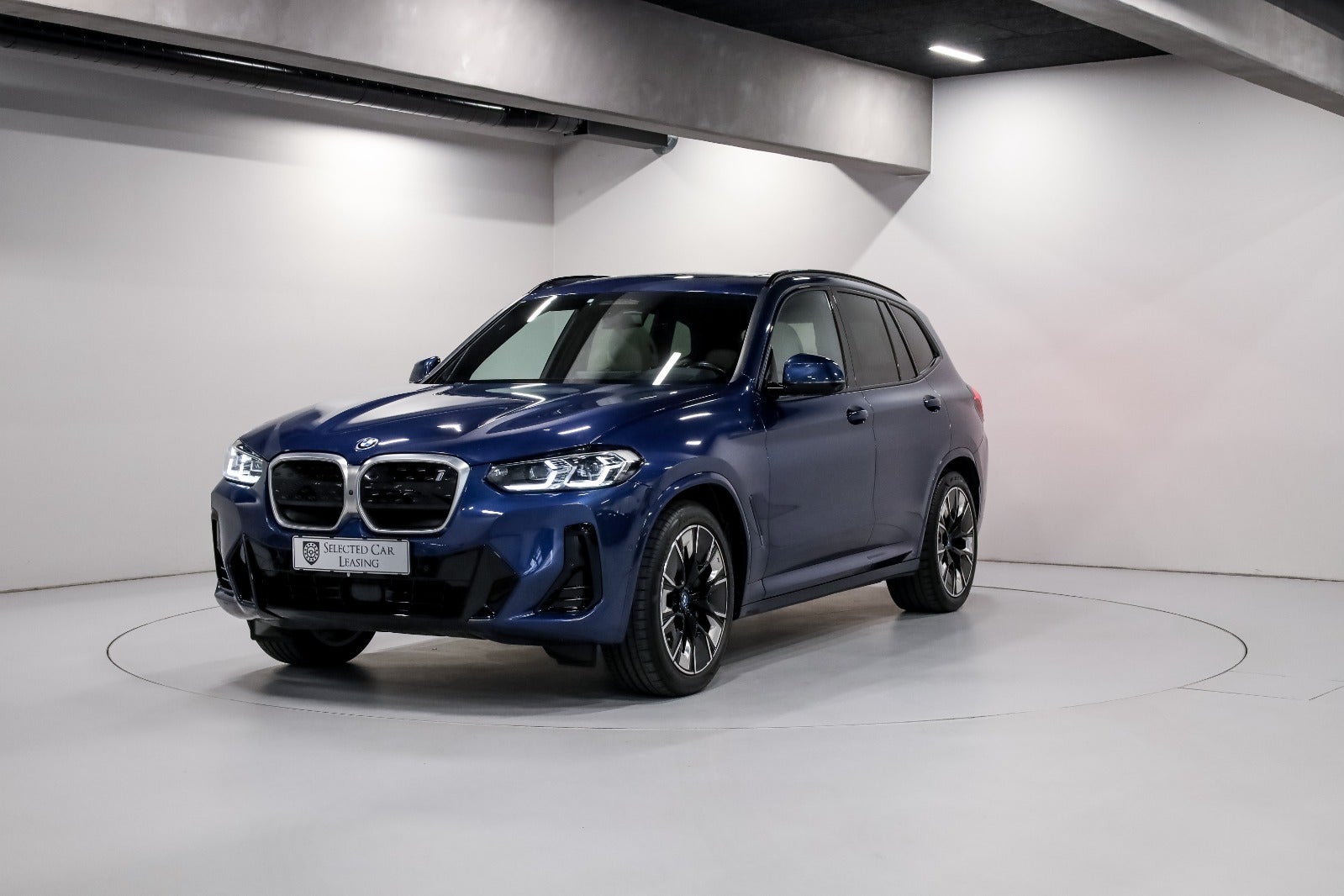 BMW iX3 Charged Plus M-Sport