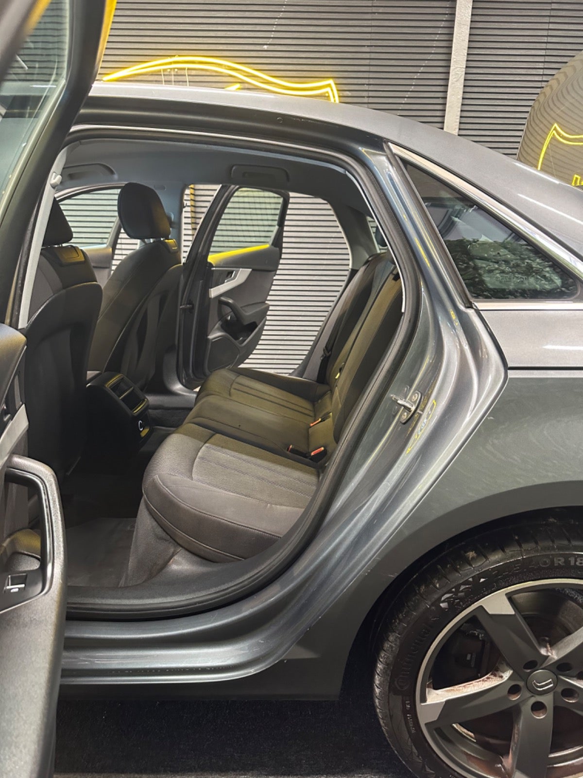 Billede af Audi A4 2,0 TFSi 190 S-tr.