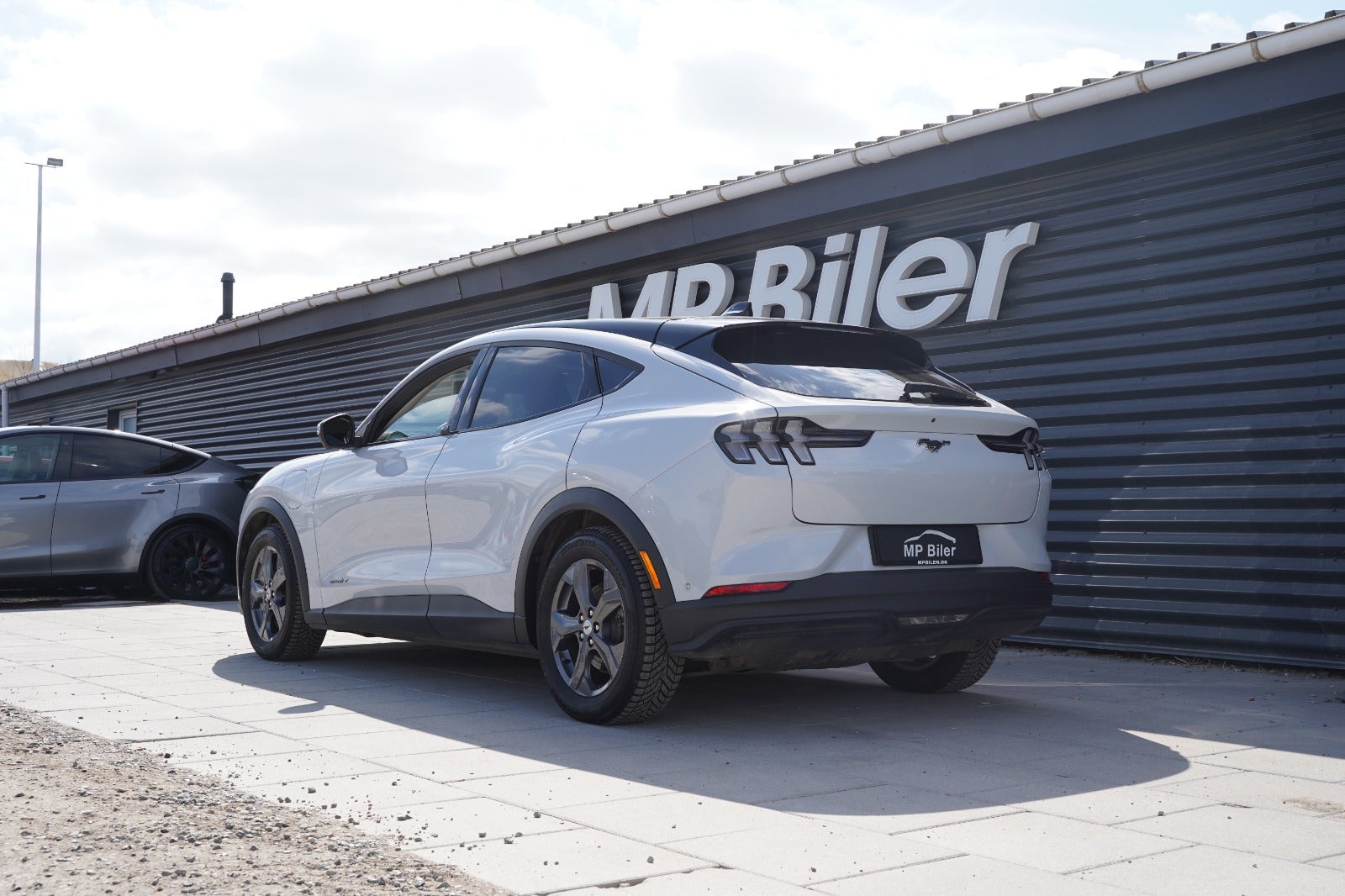 Billede af Ford Mustang Mach-E 98 Premium Extended Range