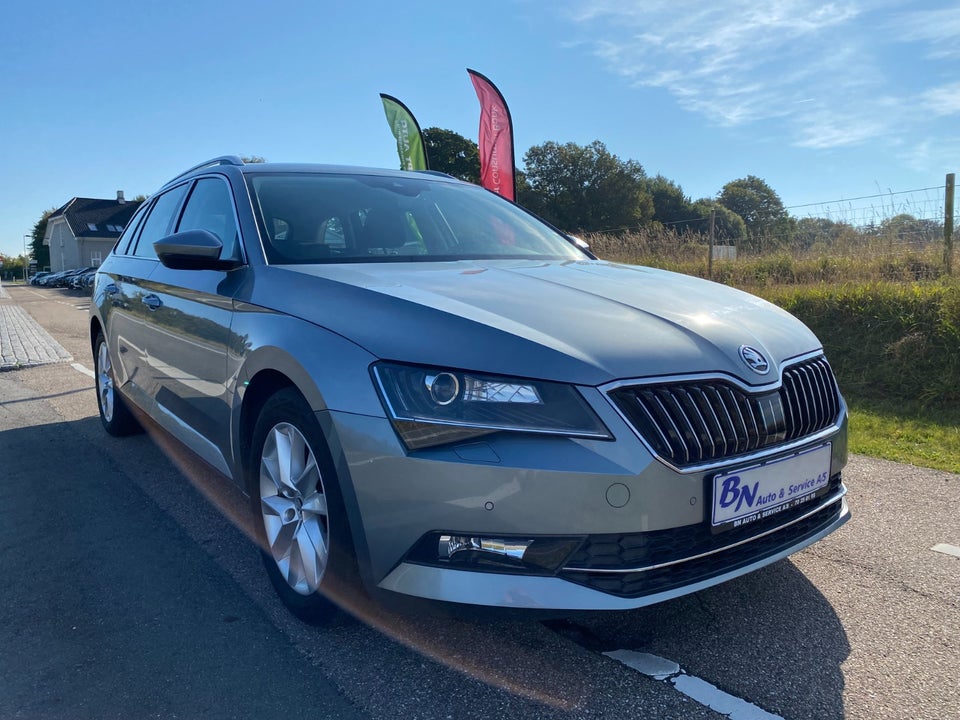 Skoda Superb, Billede 5