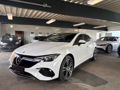 Mercedes EQE300  Electric Art 4d