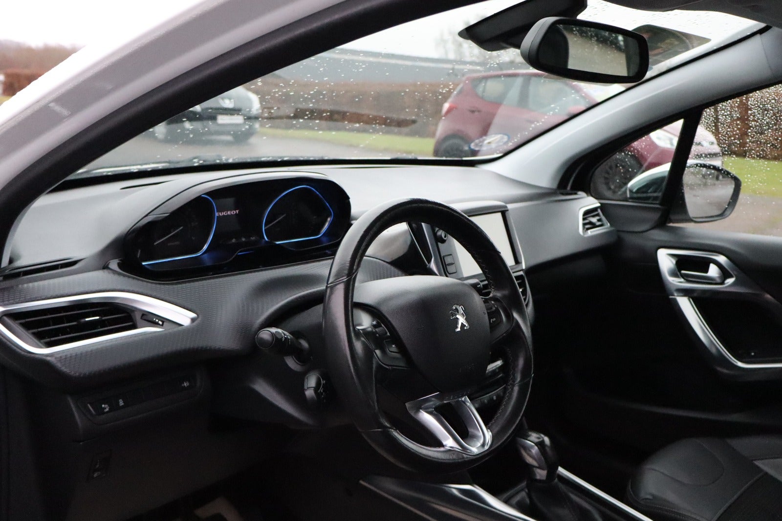 Billede af Peugeot 2008 1,2 VTi 82 Allure