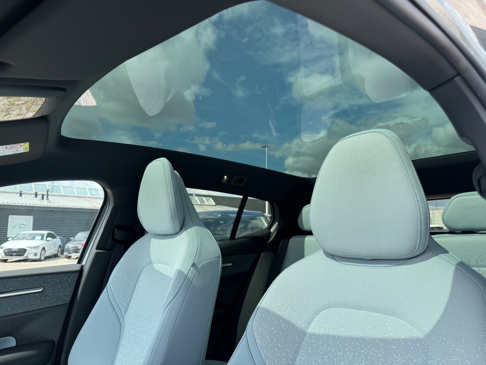 Billede af Volvo EX30  Extended Range Ultra