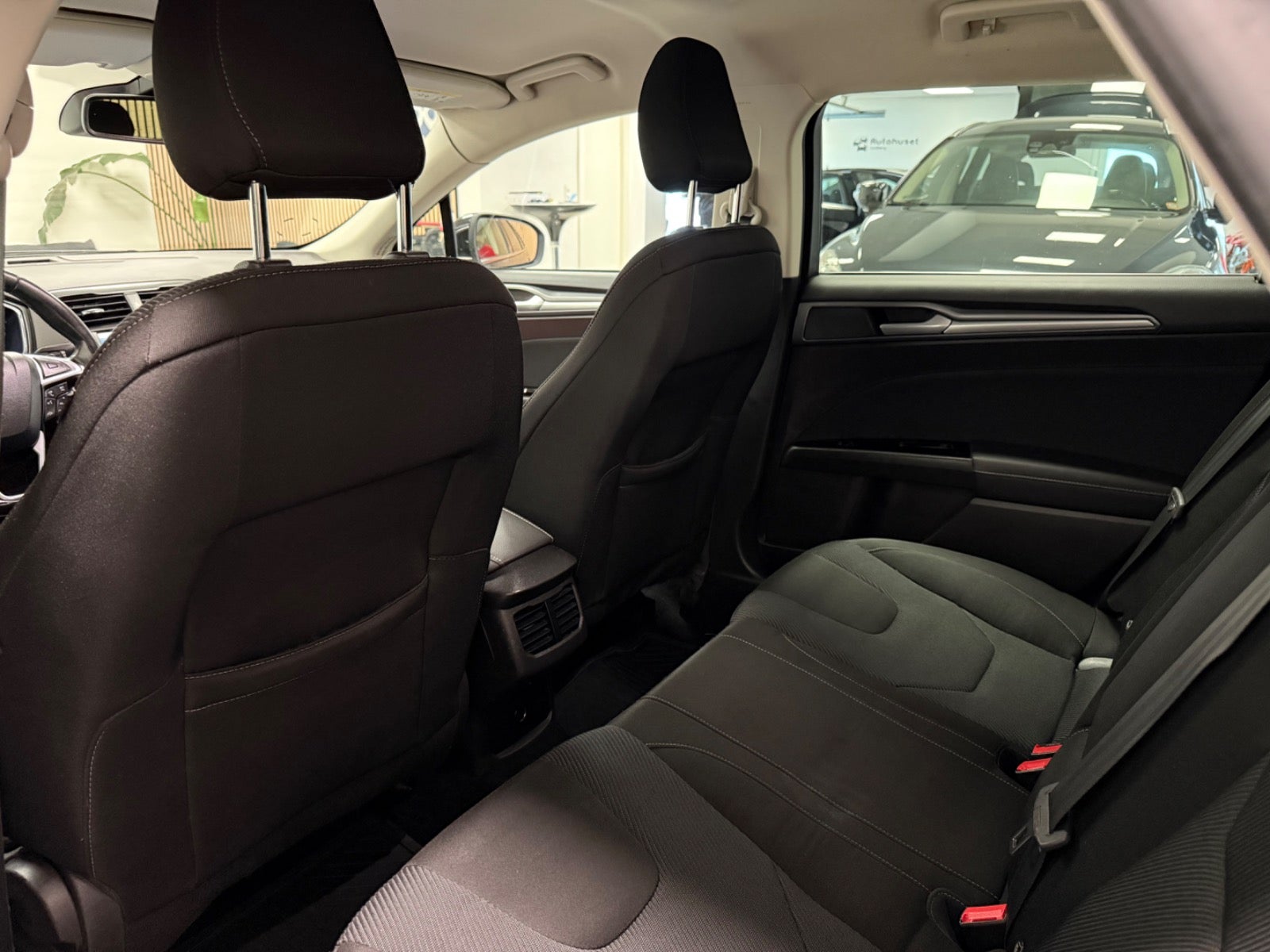 Billede af Ford Mondeo 2,0 TDCi 180 Titanium stc. aut.