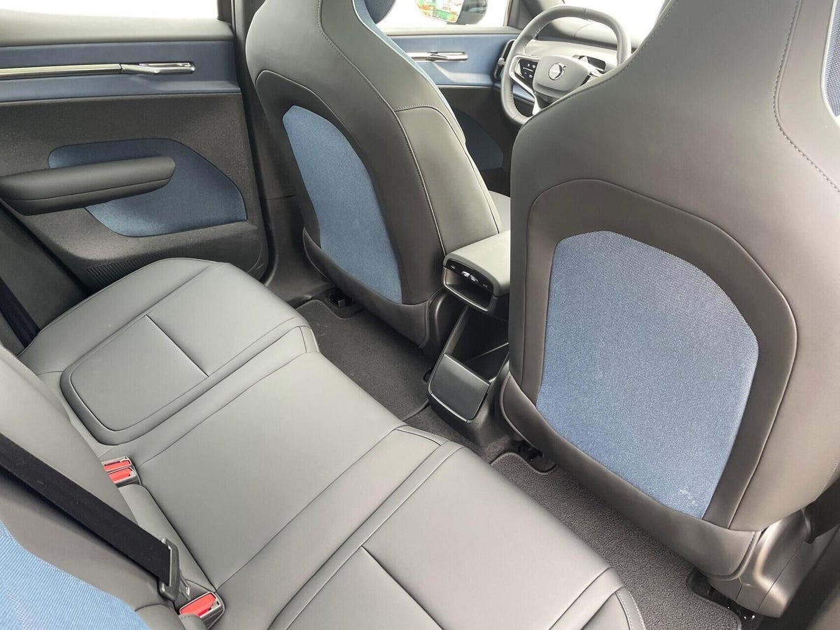 Volvo EX30 Extended Range Ultra billede 13